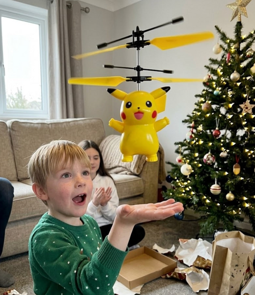 Velora FlyHero Pro™ | Le cadeau de Noël qui volera encore en février